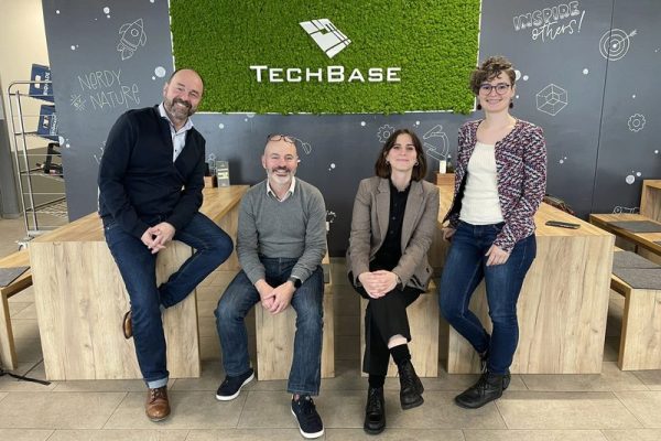 rencontre-professionnelle-espace-techbase.jpg rencontre-professionnelle-espace-techbase.jpg